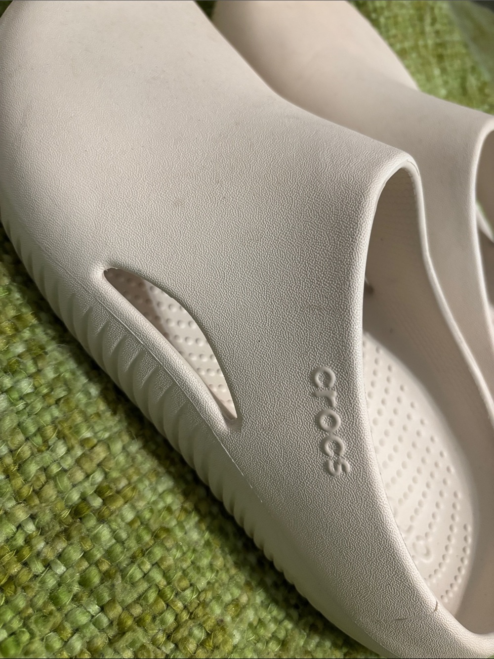 CROCS White Slide-On Clog Mules - Picture 6 of 6